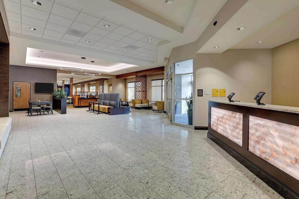 Drury Inn & Suites Lafayette, IN