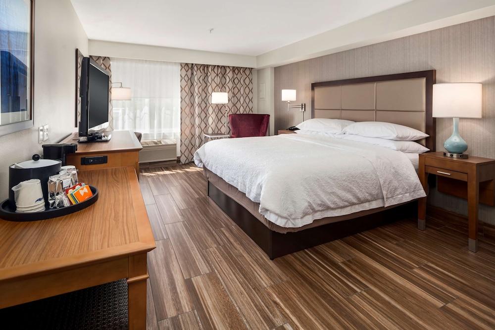 Hampton Inn & Suites Seattle-North/Lynnwood