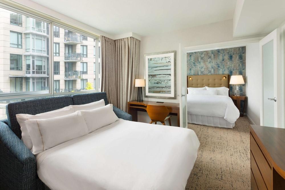 Hilton Vancouver Downtown