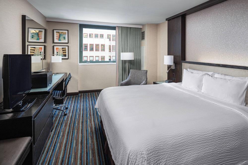 Courtyard by Marriott New York Manhattan/Times Square