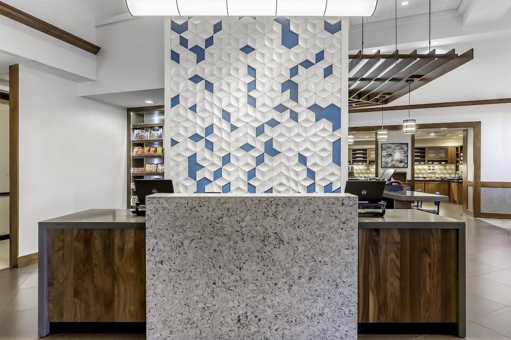 Hyatt Place Charlotte Airport / Billy Graham Parkway