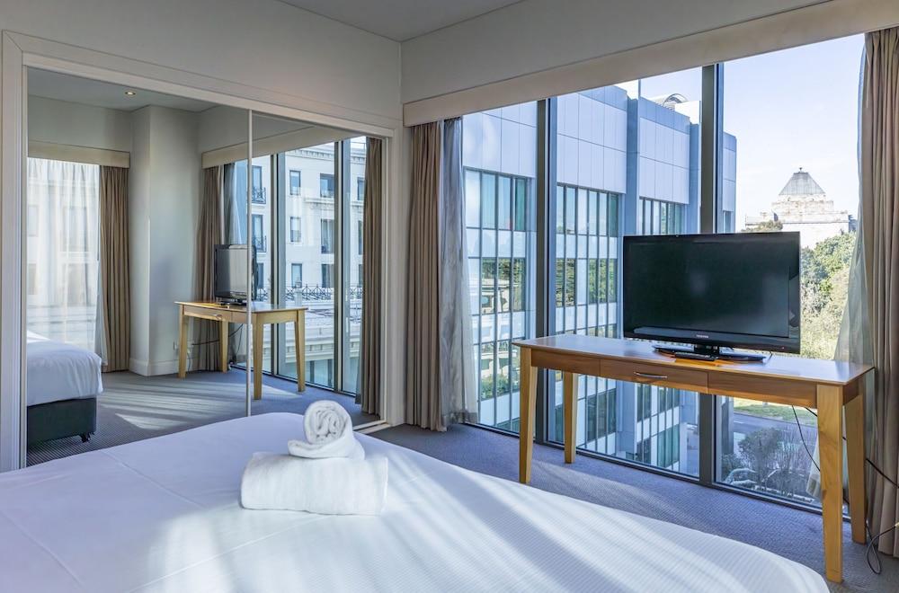 Seasons Botanic Gardens