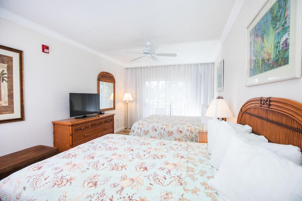 Tween Waters Island Resort & Spa