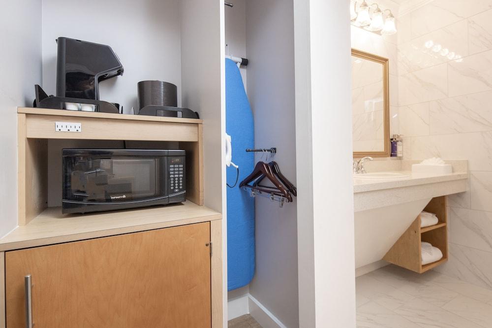 The Millwood - A Boutique Hotel