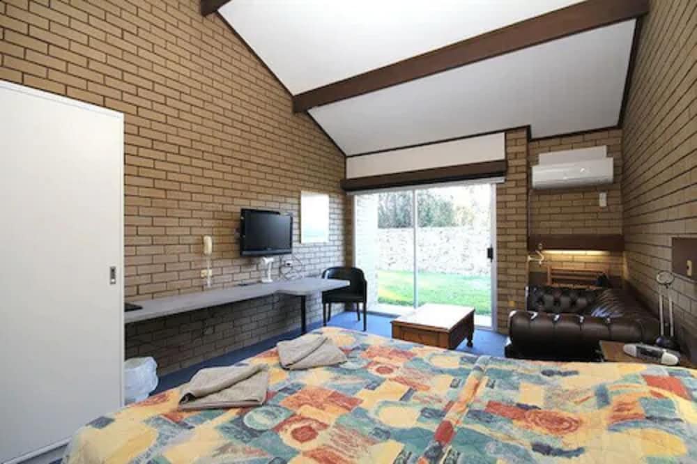 Bairnsdale Motor Inn