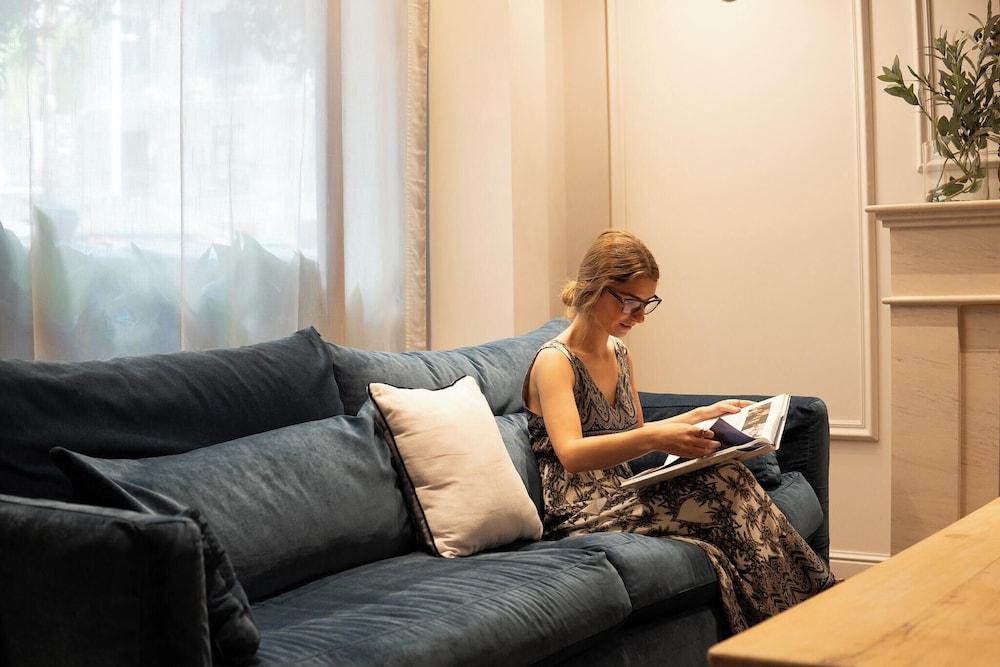 Mesón Castilla Atiram Hotel