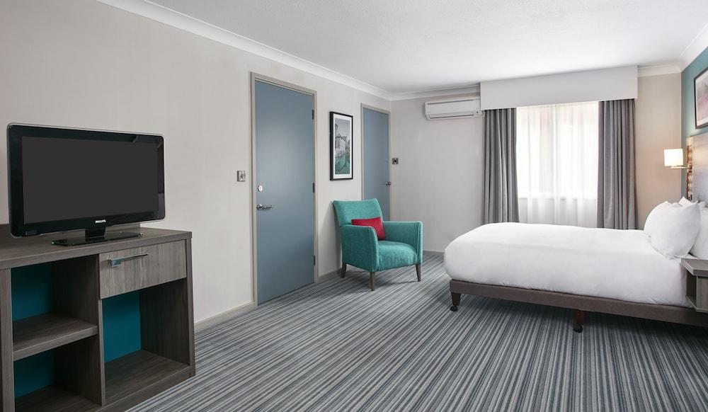 Leonardo Hotel East Midlands Airport