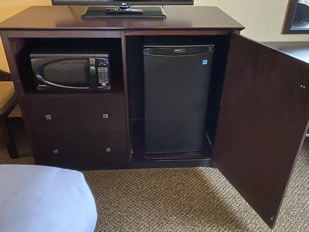 Comfort Inn & Suites Wadsworth