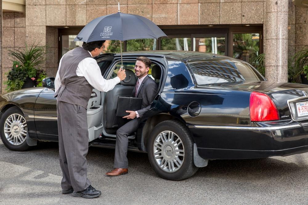 Chateau Lacombe Hotel