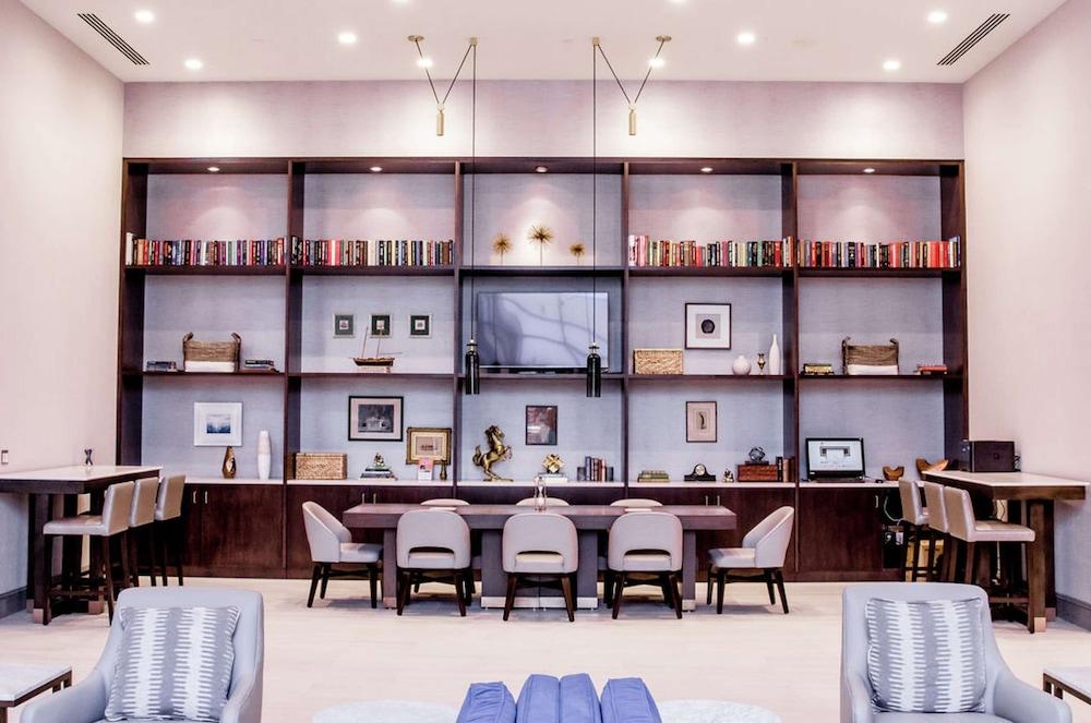 DoubleTree by Hilton Hotel Charlottesville