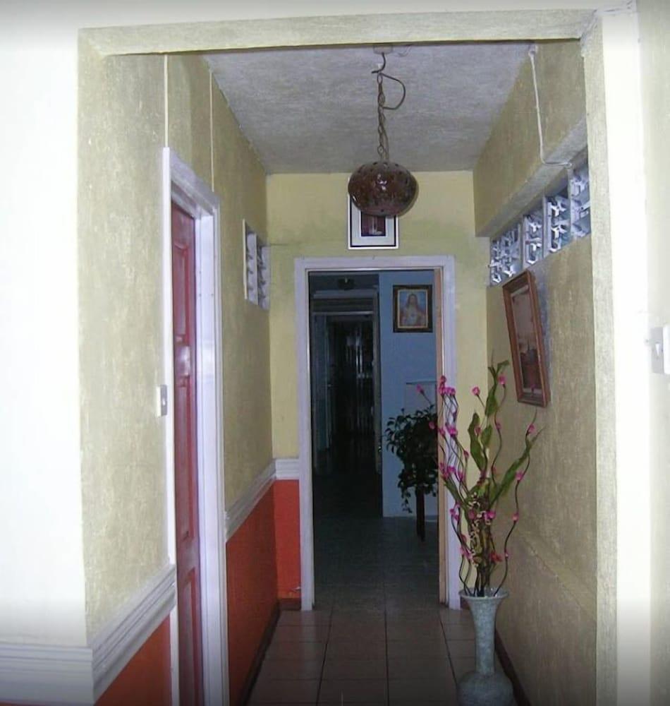 Walmer Lodge Apartments