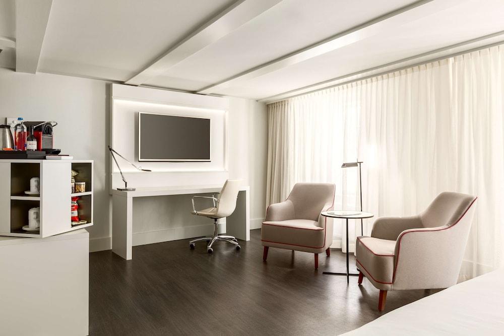 NH Collection Amsterdam Barbizon Palace