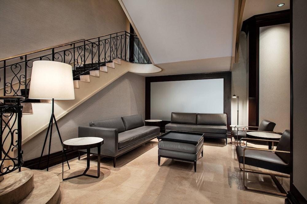 New York Marriott Downtown