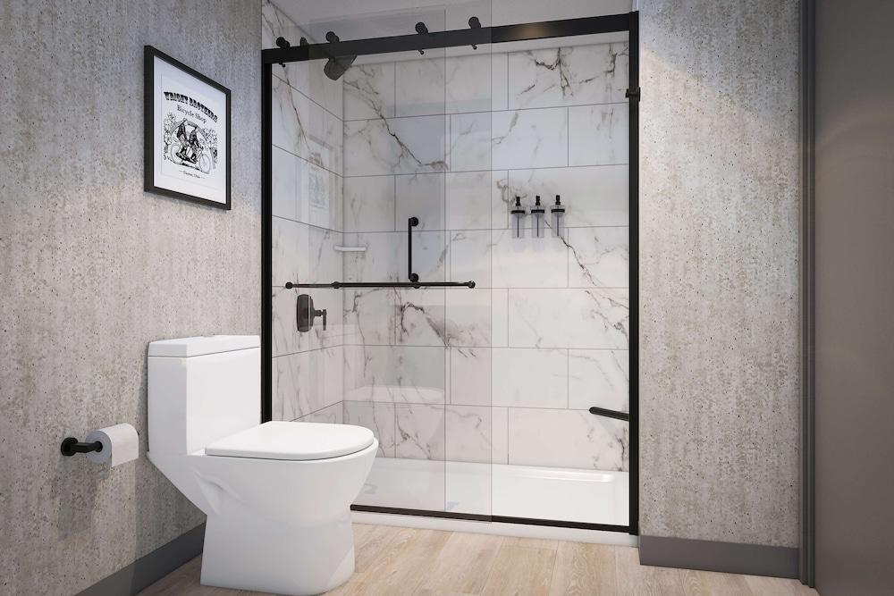 DoubleTree by Hilton Dayton Fairborn