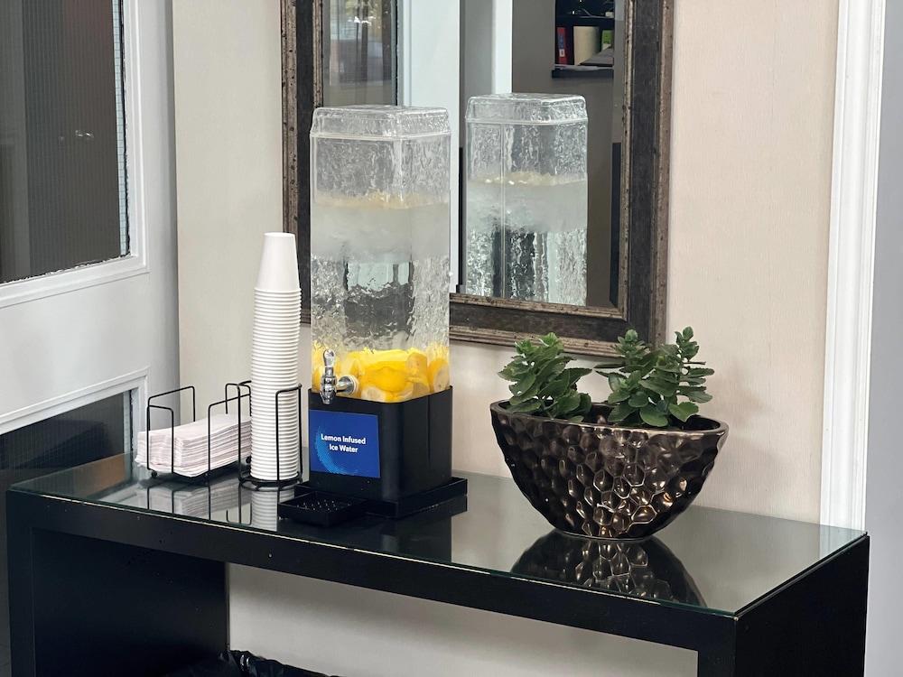 Comfort Inn Saskatoon