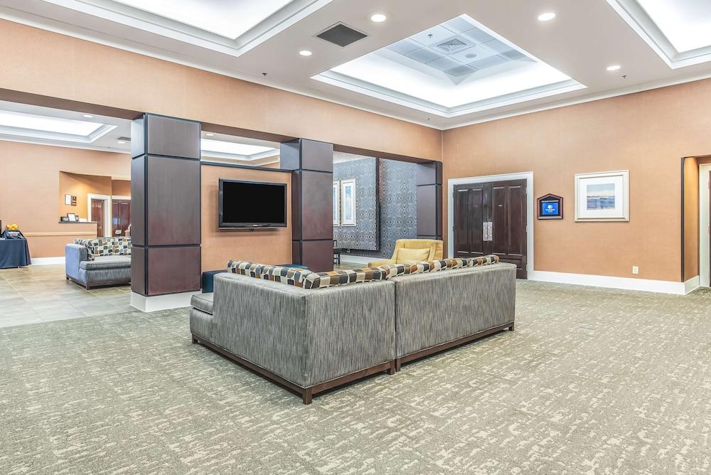 DoubleTree by Hilton Columbus