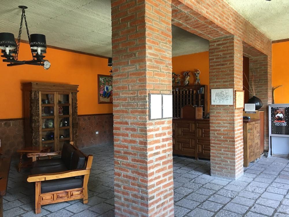 Rancho Hotel El Atascadero