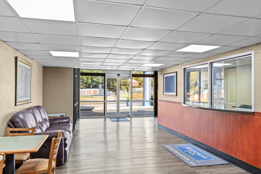 Rodeway Inn Stone Mountain