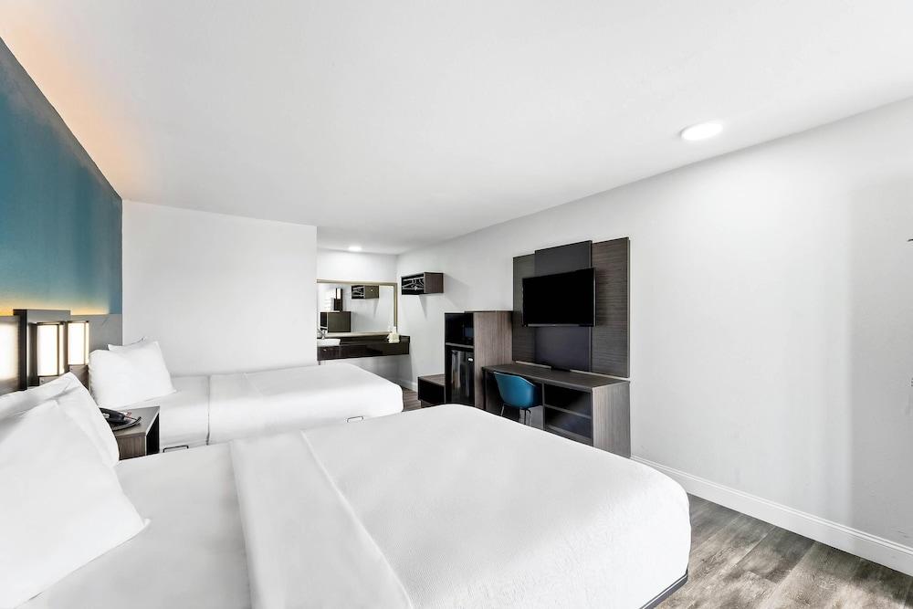 Rodeway Inn West Memphis