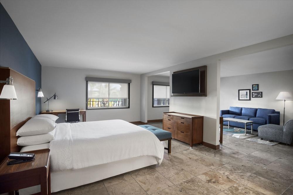 Four Points by Sheraton Anaheim