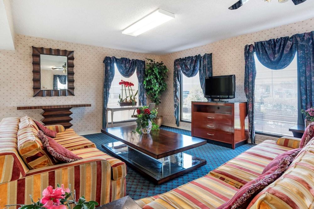 Econo Lodge Pearl - Jackson