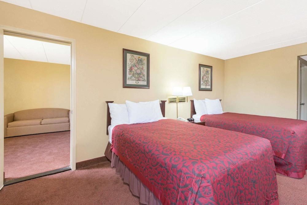 Days Inn by Wyndham Hagerstown I-70