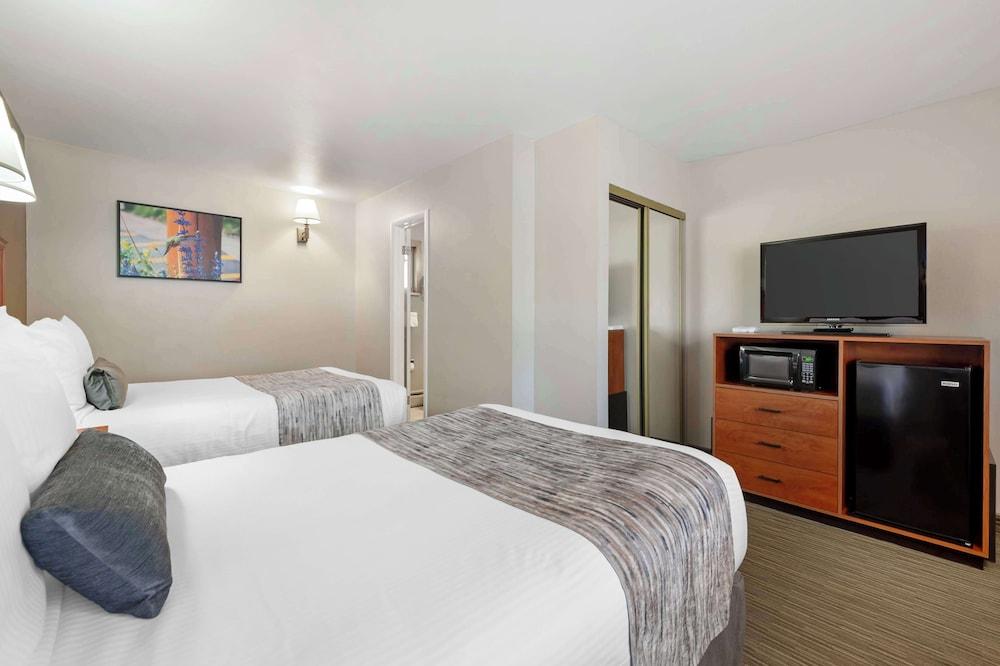 Best Western Ptarmigan Lodge