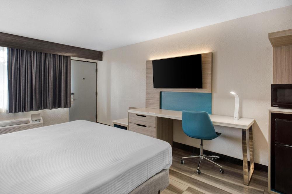 Best Western Executive Inn