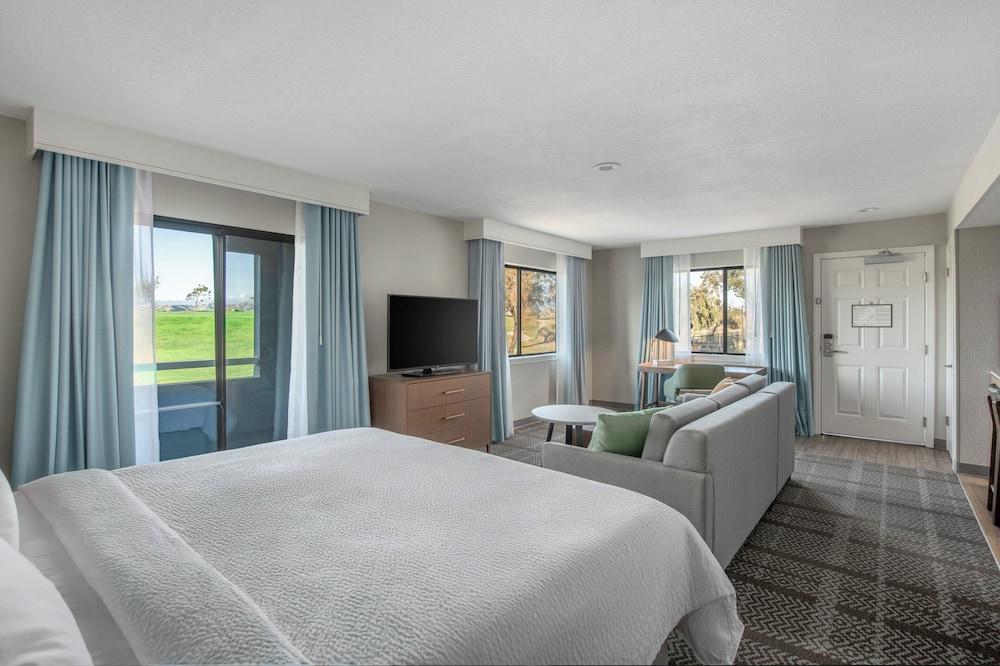 Staybridge Suites Oxnard River Ridge by IHG