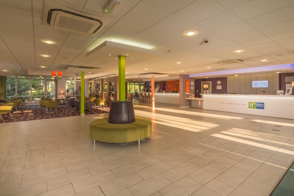 Holiday Inn Express Preston - South by IHG