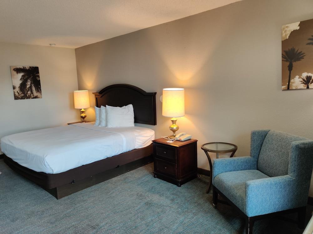 Rodeway Inn Lumberton Central