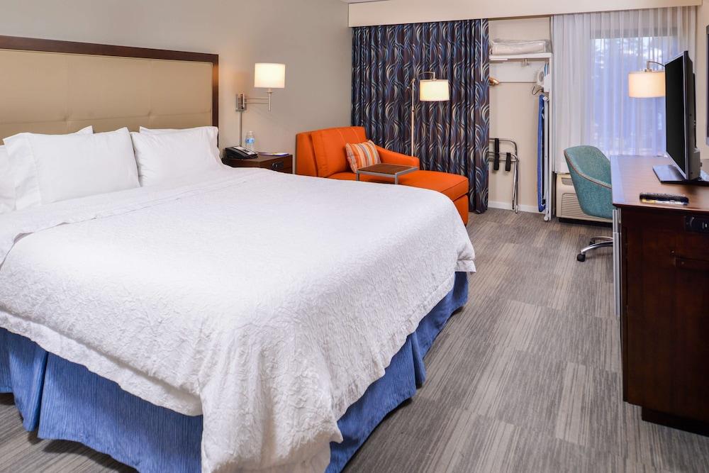 Hampton Inn Seattle-Airport