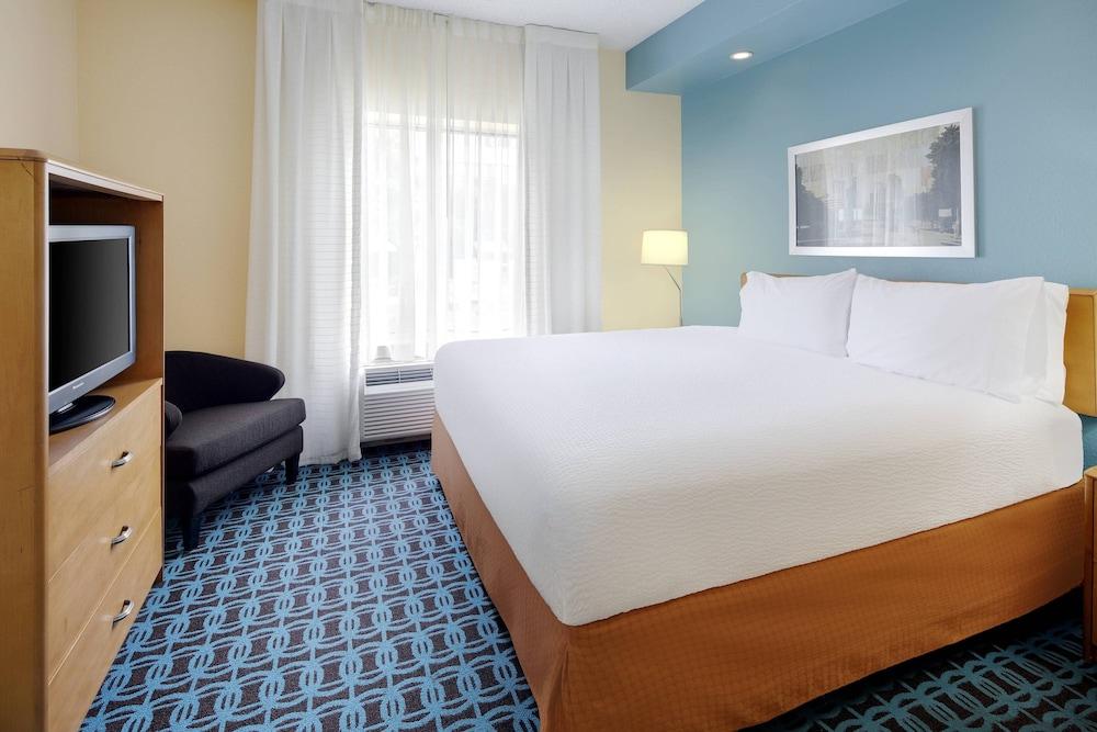 Fairfield Inn & Suites by Marriott Austin-University Area