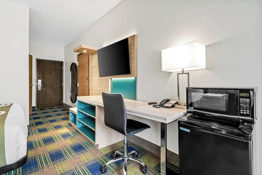 Quality Inn Brookings - University