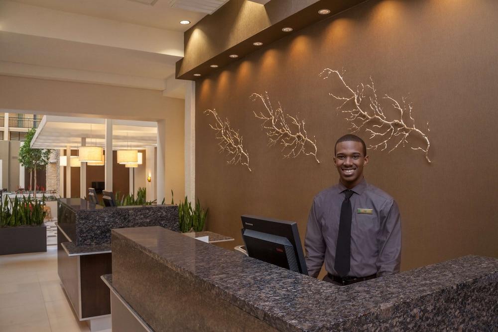 Embassy Suites Hotel Baton Rouge