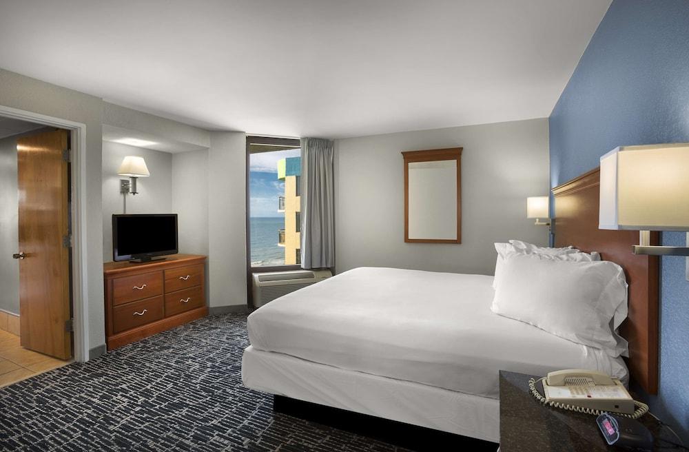 Dayton House Resort, BW Signature Collection