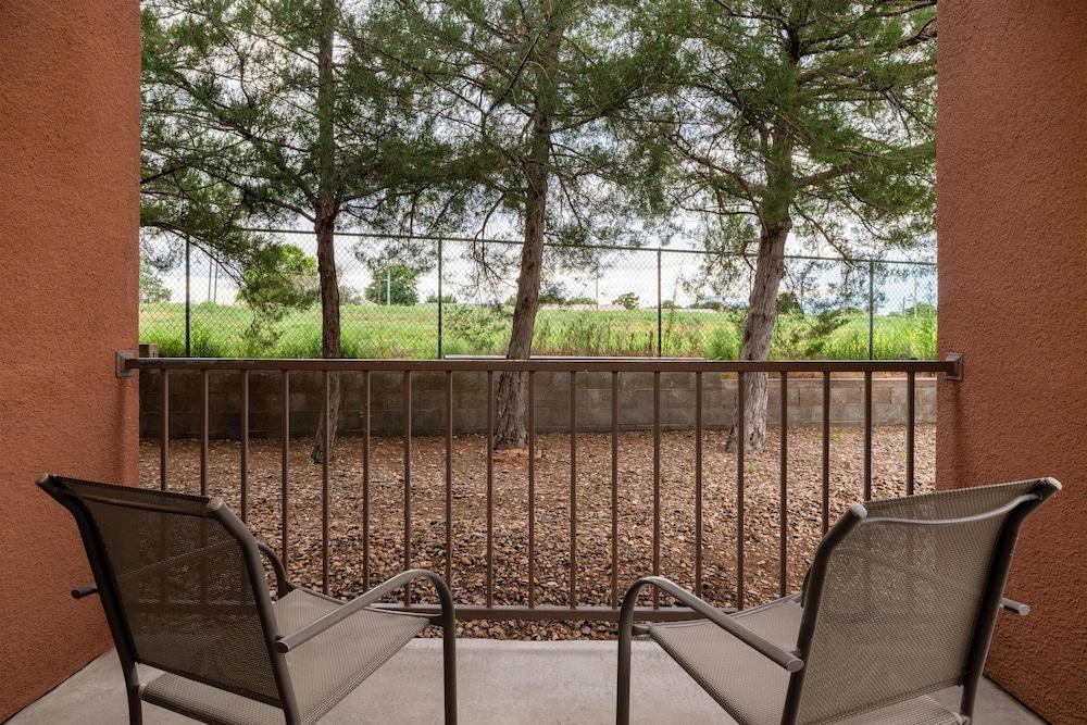 Best Western Discovery Inn