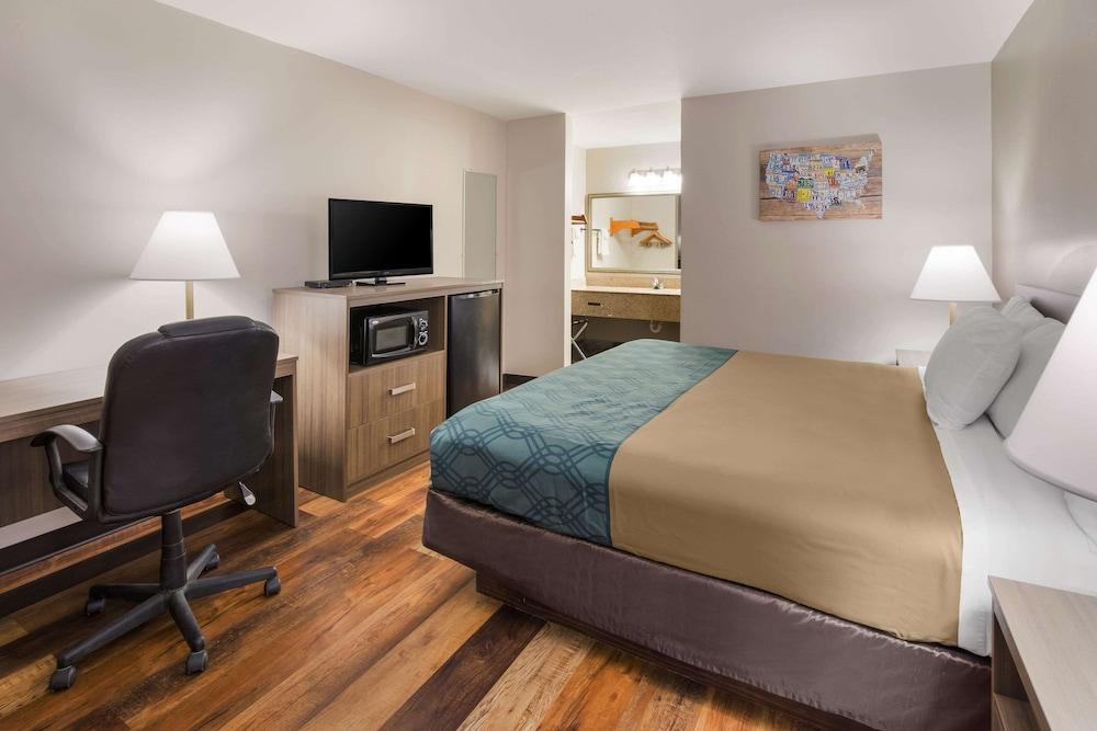 Econo Lodge Hendersonville