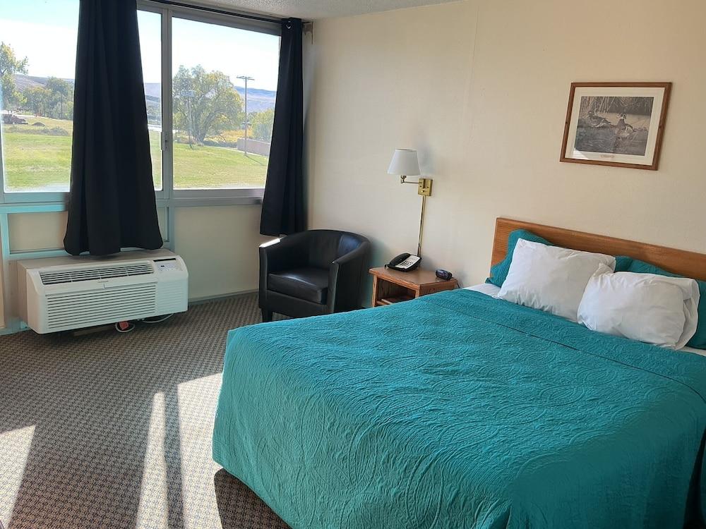 Hot Springs Hotel and Spa