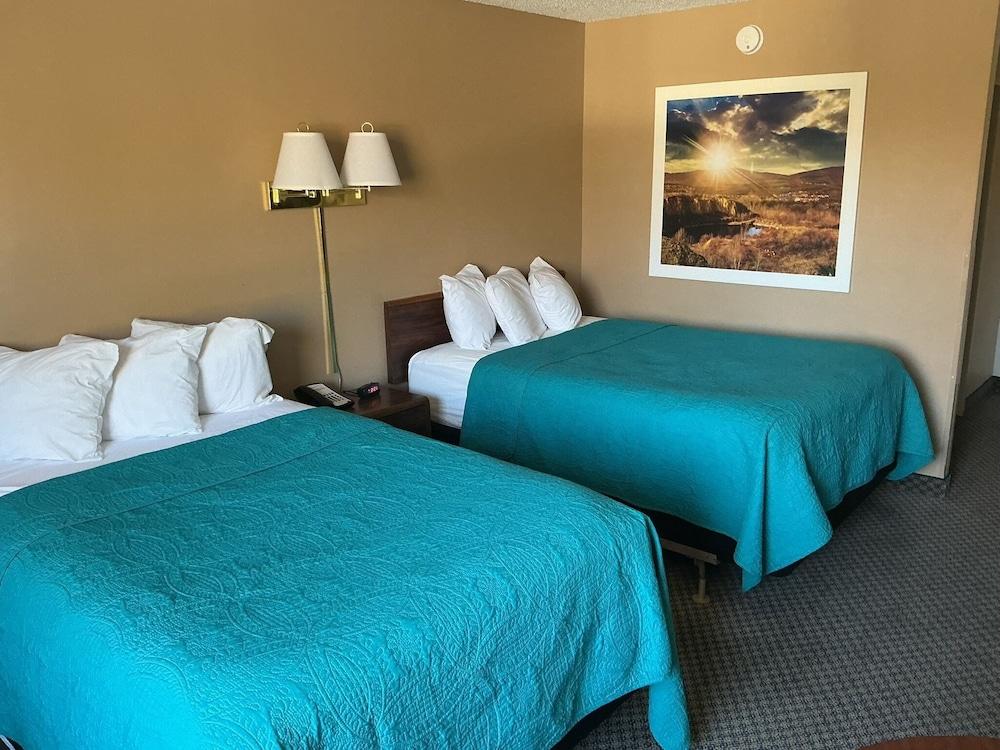 Hot Springs Hotel and Spa