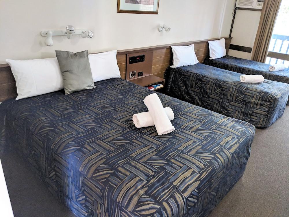 Miners Lodge Motor Inn