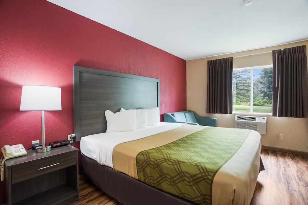 Econo Lodge Painted Post - Corning