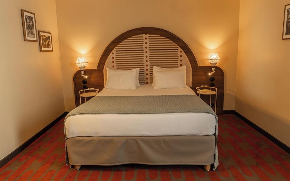 Mercure Arles Centre Arenes