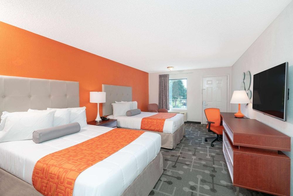 Howard Johnson by Wyndham Aiken