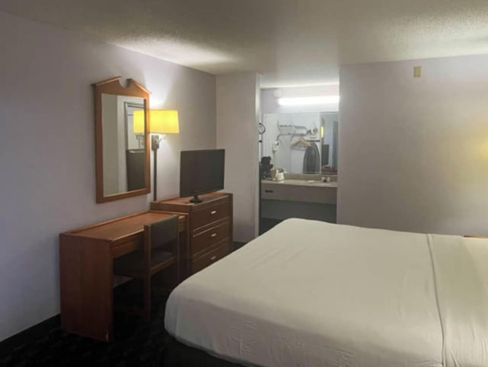 Studio 6 Suites Louisville, KY – Airport/Expo Center