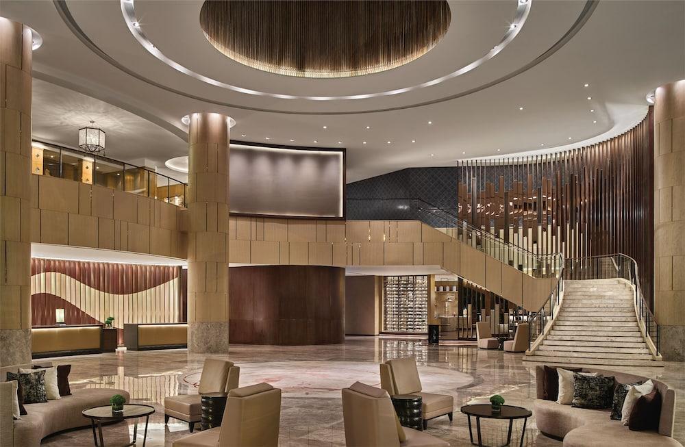 New World Saigon Hotel