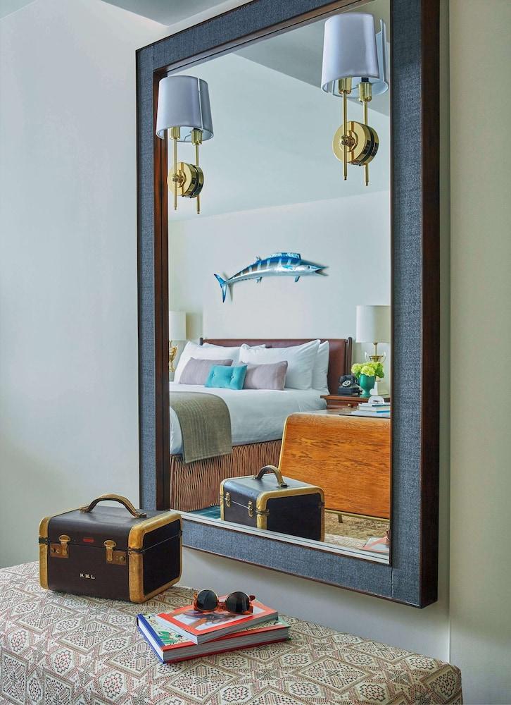 Graduate by Hilton Charlottesville