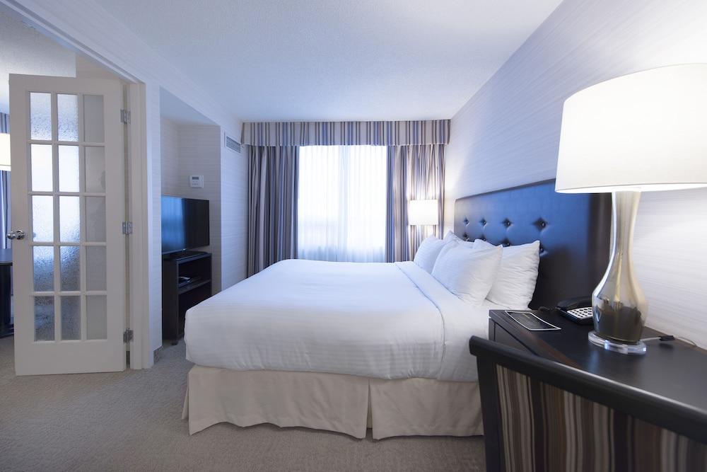 Cambridge Suites Toronto