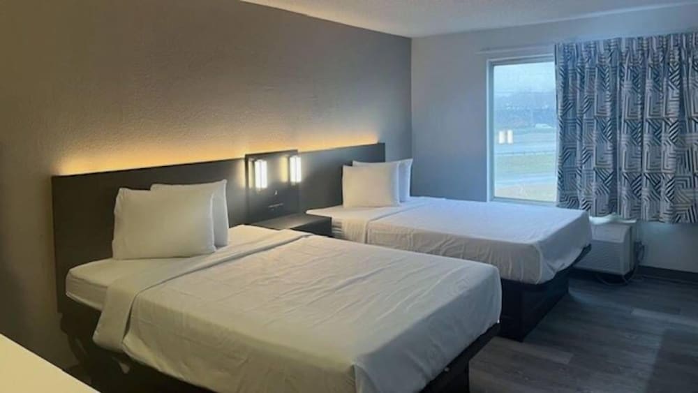 Studio 6 Suites Norcross, GA