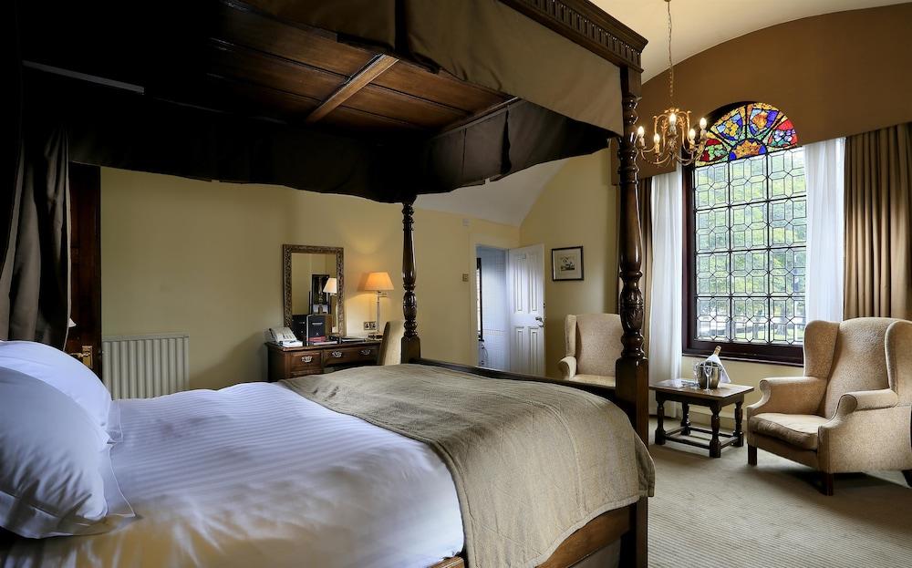 Macdonald Alveston Manor Hotel & Spa